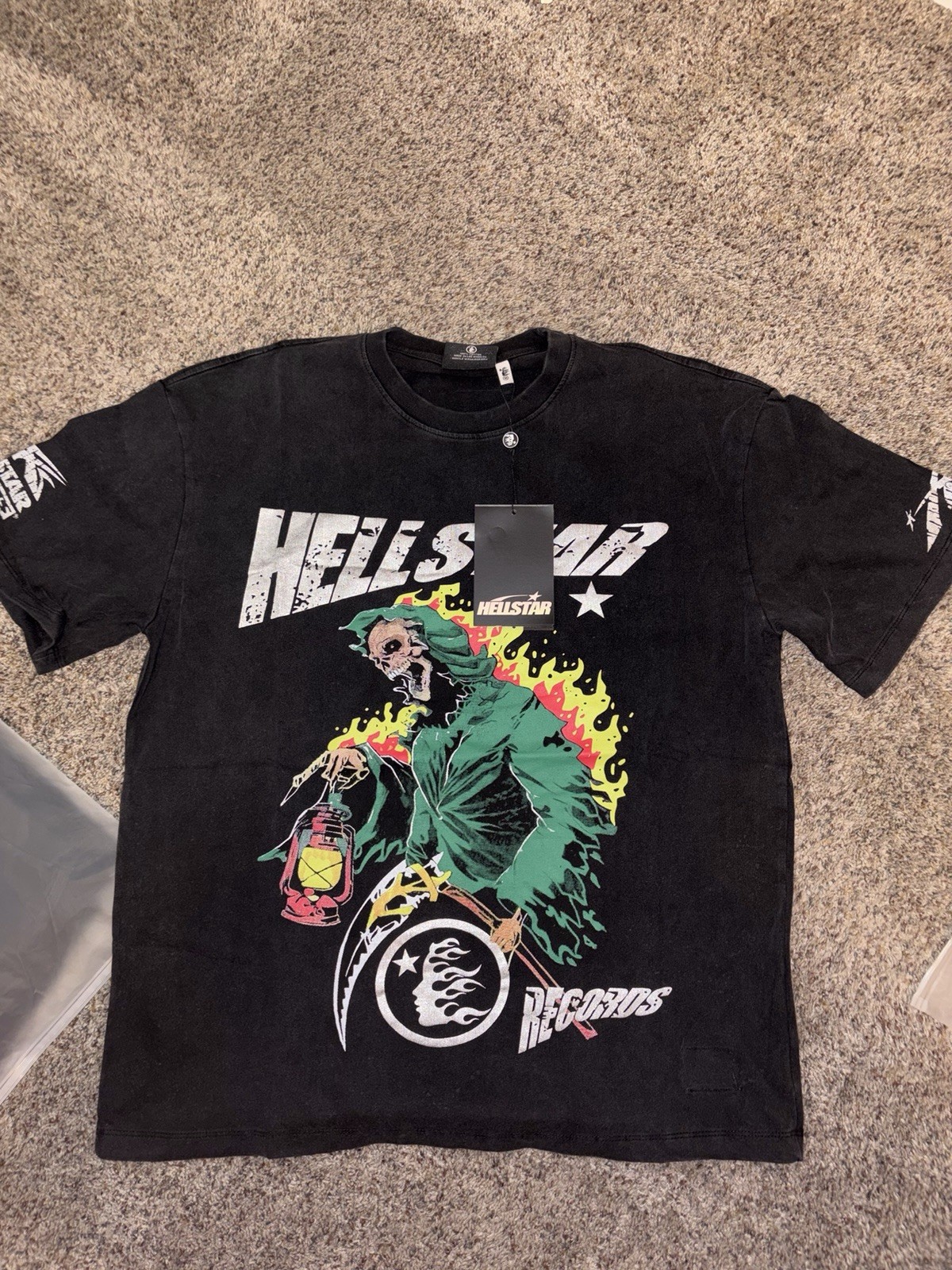 HELLSTAR Men’s Black Graphic Logo Print Crew Neck Short Sleeve T-Shirt Size M