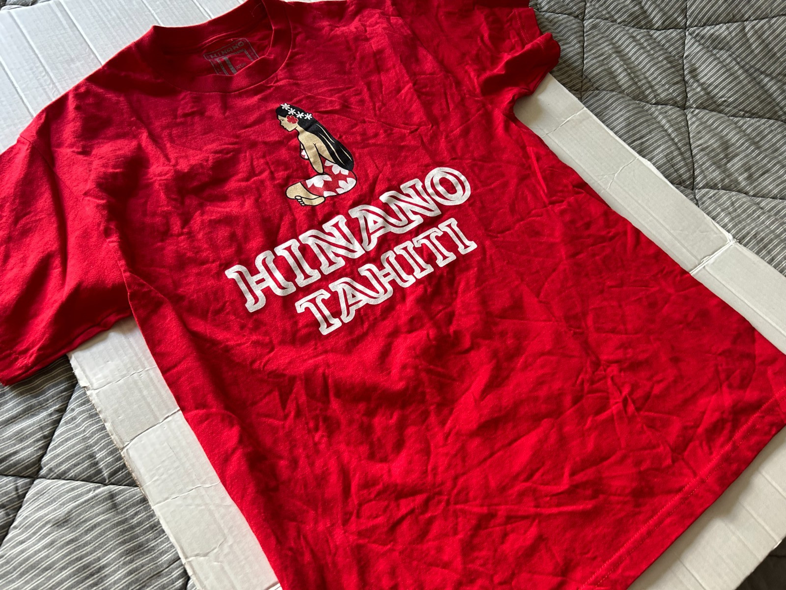 HINANO TAHITI TAHITIAN GIRL SIZE L RED SHORT SLEEVE T-SHIRT…SEE DESCRIPTION