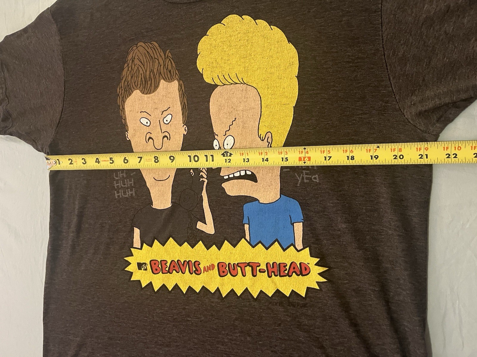 MTV Beavis and Butt-Head 90s Y2K cartoon Gray T-Shirt medium Mike Judge