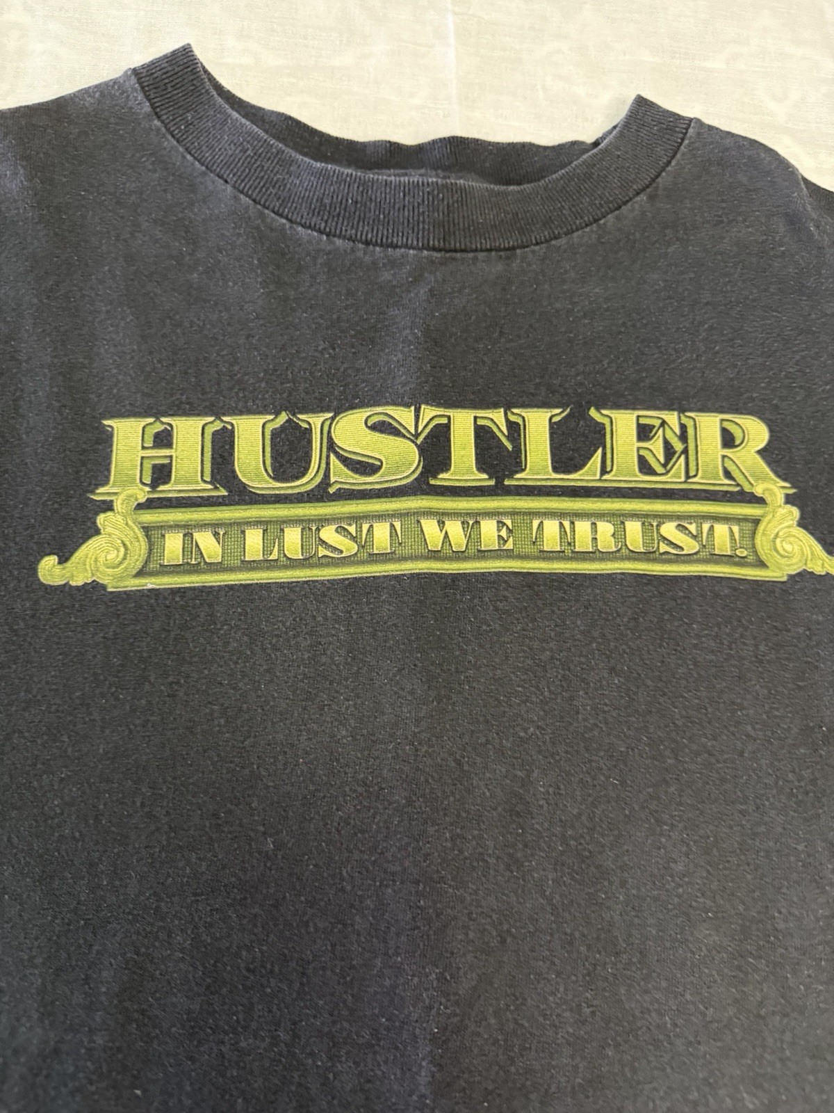 Hustler In Lust We Trust Graphic Print Black Men’s Regular Fit M SS Crew Tee