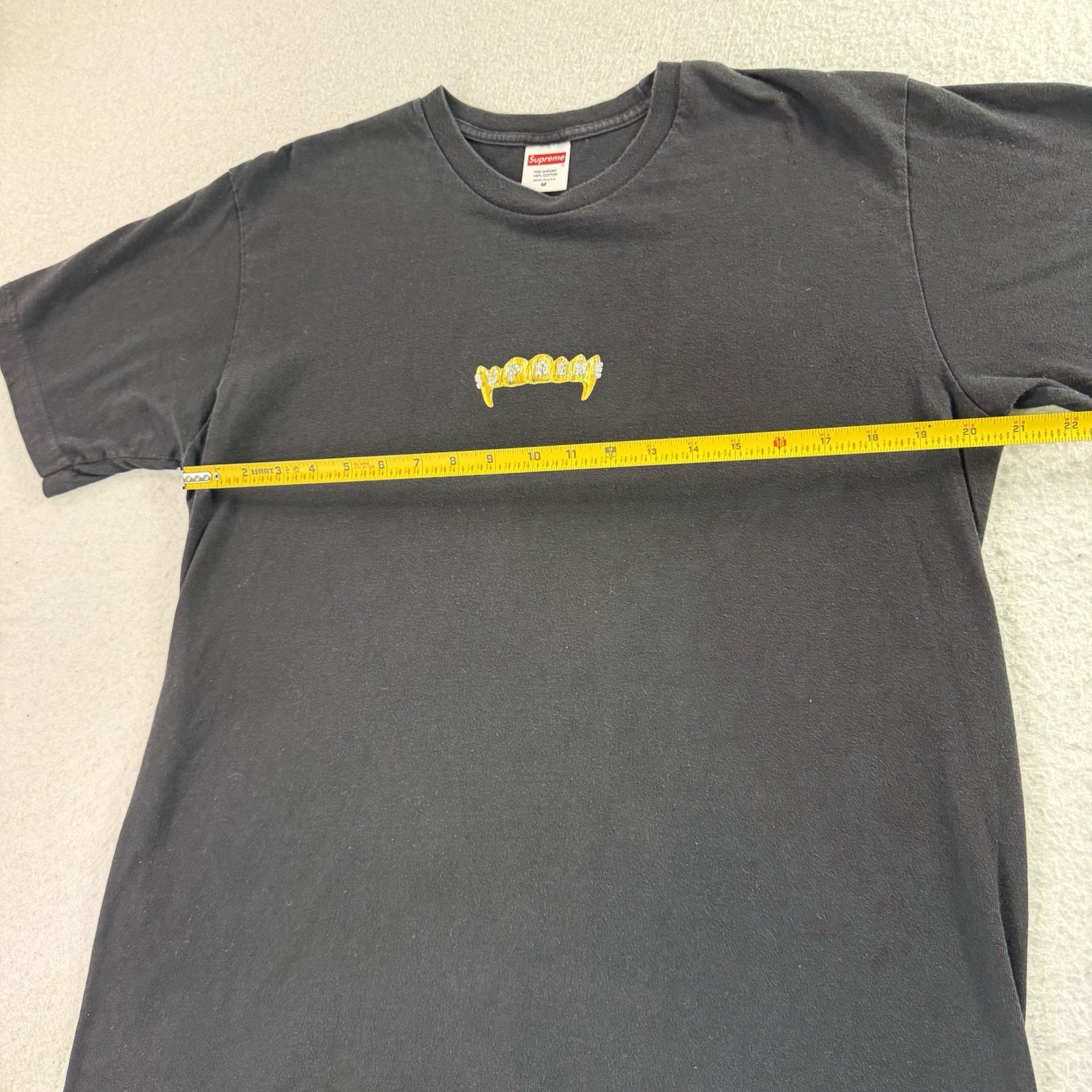 SUPREME SS19 Gold Grills Black Graphic T-Shirt MADE IN USA Adult Size Medium