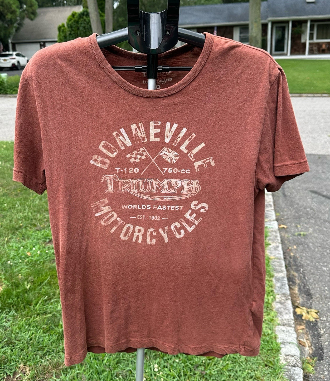 Triumph x Lucky Brand Motorcycle Tee Bonneville Mens M Shirt Brown
