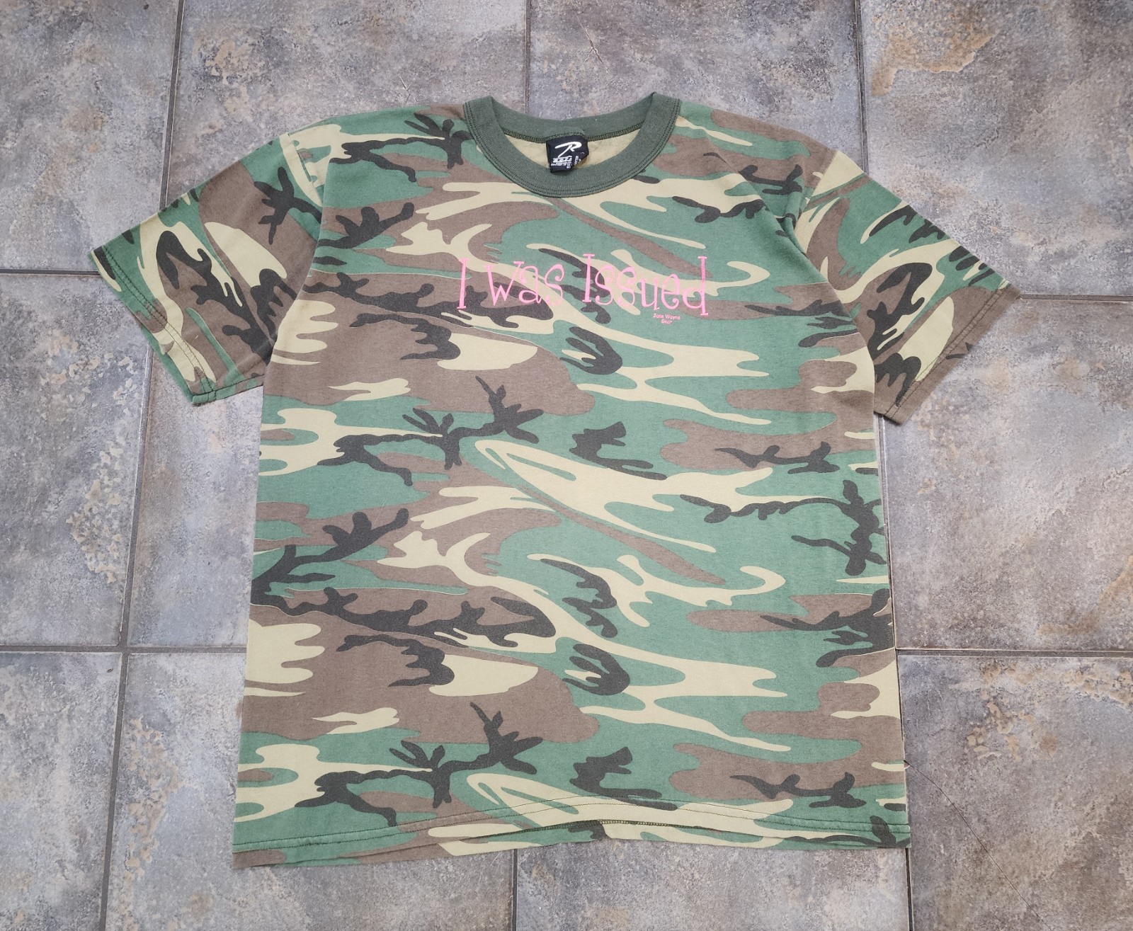 Vintage 90s Rothco XL “I Was Issued” Army Woodland Pink Camo T Shirt