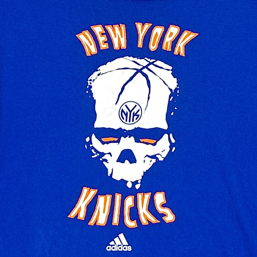Adidas New York Knicks Tshirt Mens L Blue Basketball Skull Metal NBA Streetwear