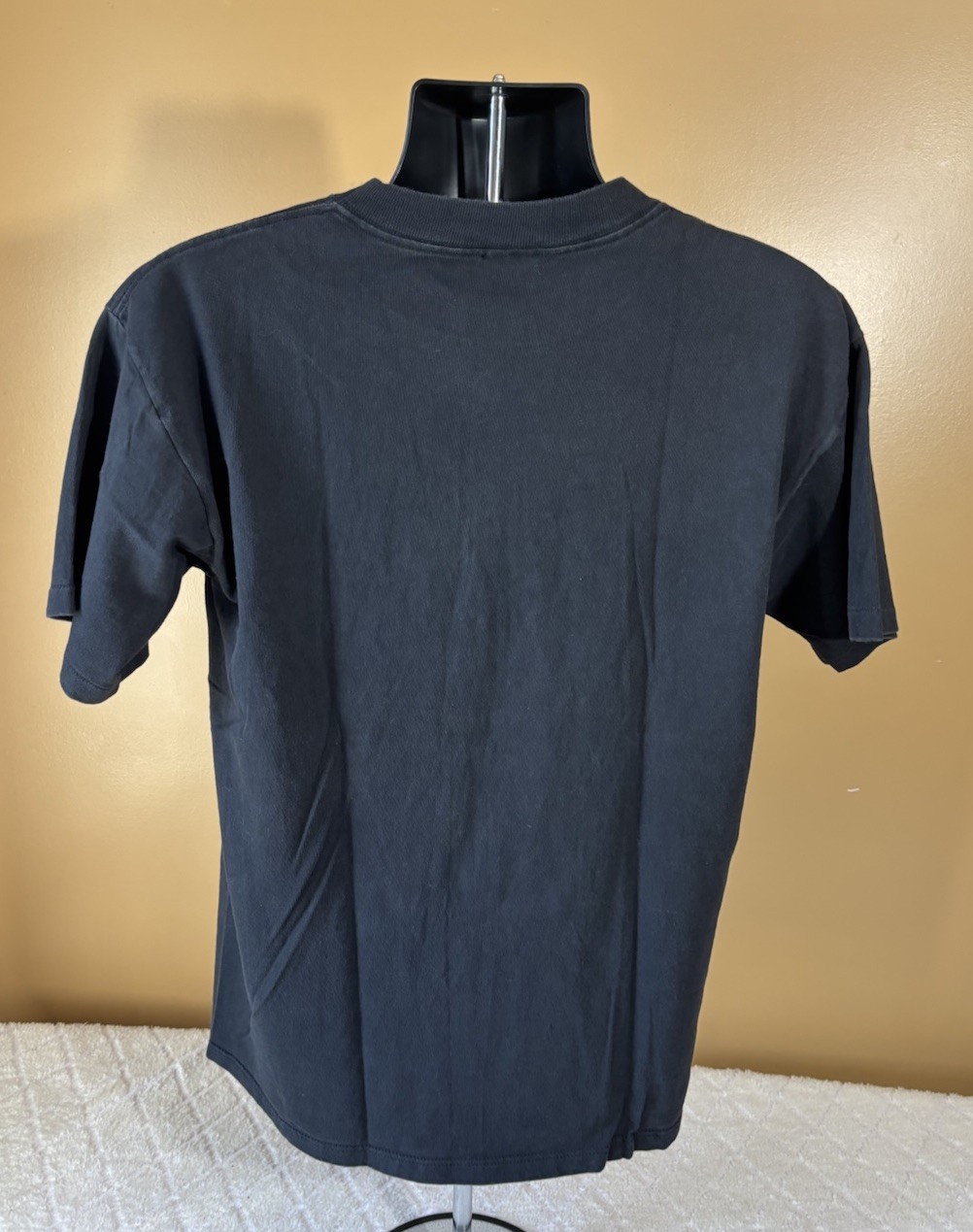 Vintage 90s Halloween Ghost USA Made Single Stitch Black Tee Men Size L Peacock
