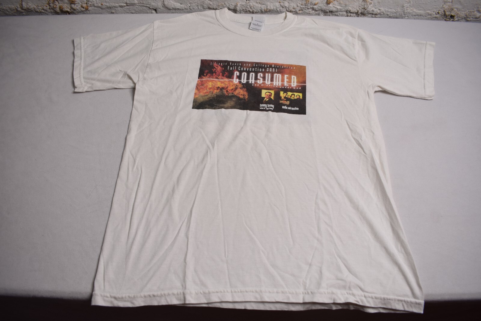 VTG Christian 2001 Fall Convention Consumed Audio Adrenaline Graphic T shirt L