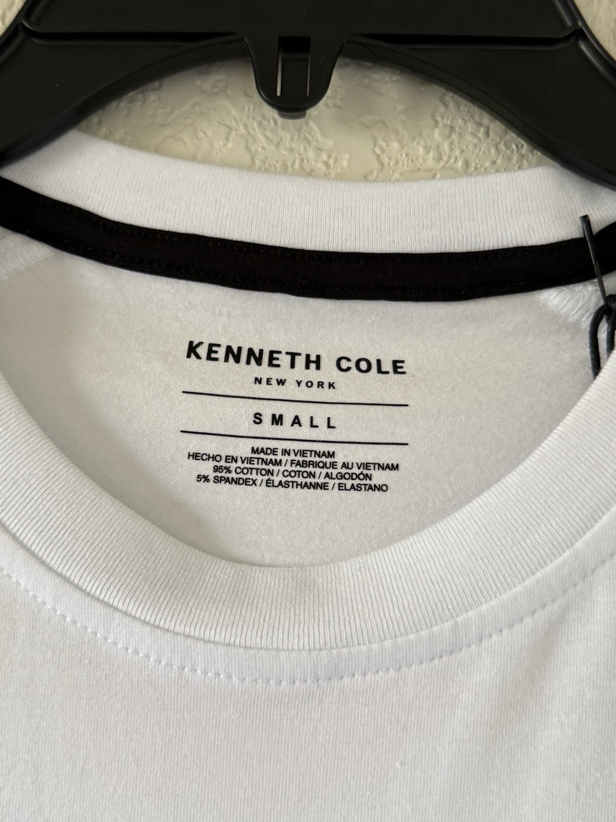 Kenneth Cole Small Mobility Knit T-Shirt White Super Soft $49