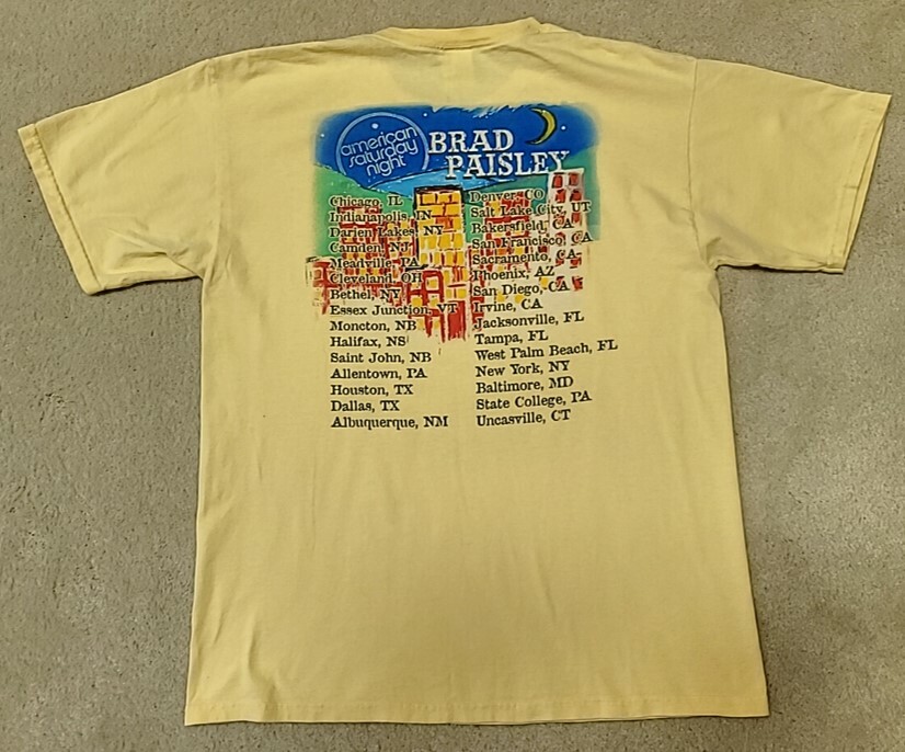 BRAD PAISLEY AMERICAN SATURDAY NIGHT TOUR 2010 Gildan T-Shirt Men’s Lrg yellow