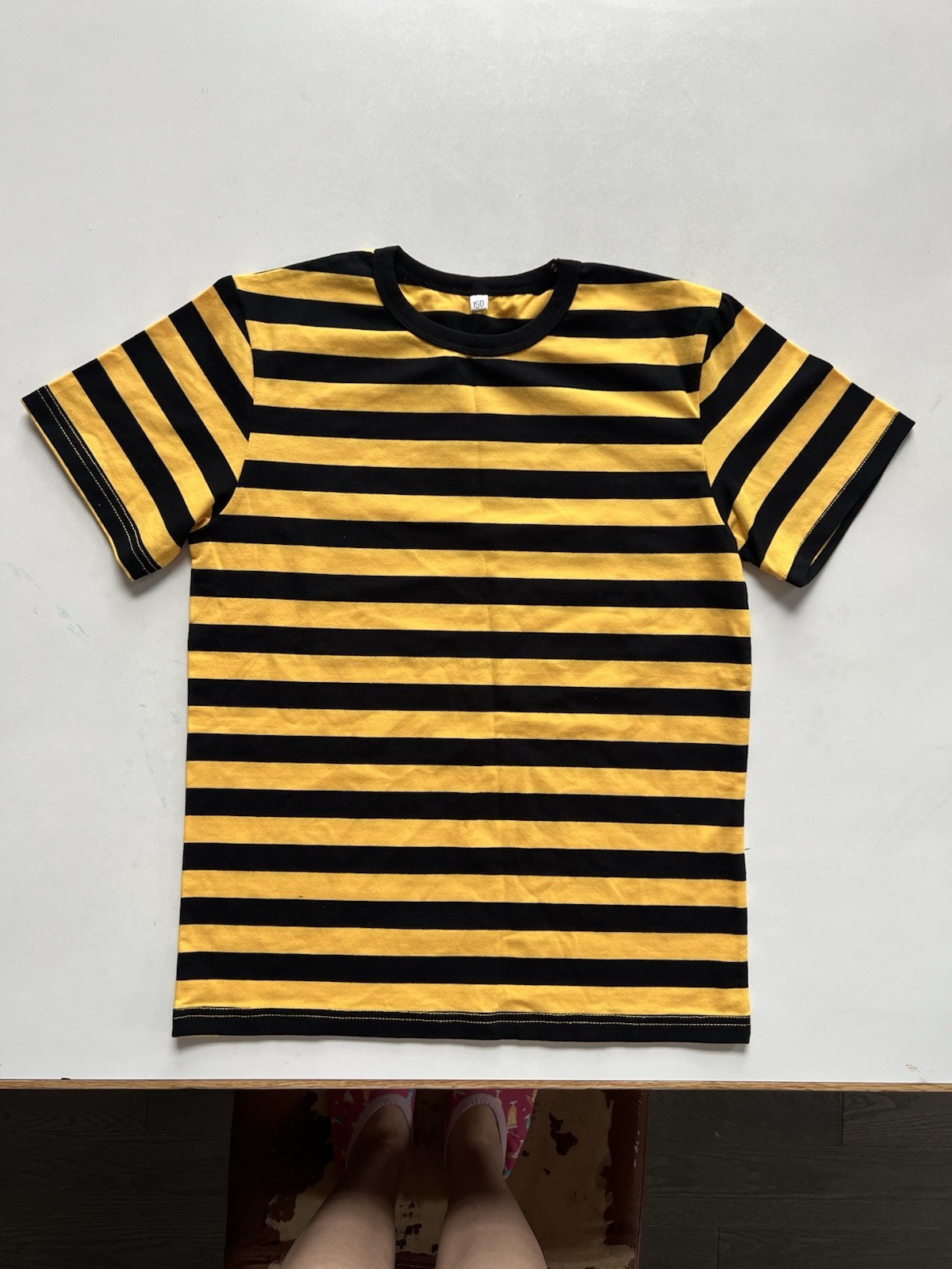 Bumblebee Black Yellow T Shirt Boy Girl 10-12 Years Old 95% Cotton 5% Elastane