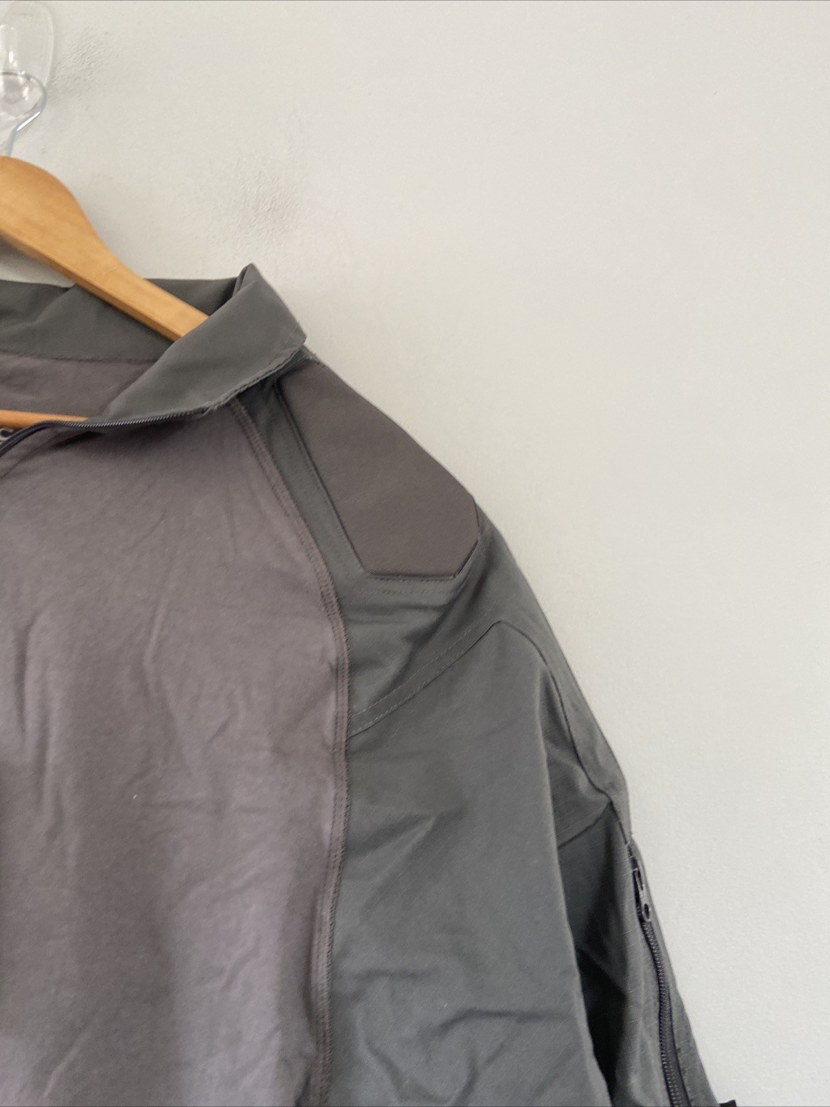 Defcon 5 Tactical Padded T-shirt Combat Shirt Padding Collared Zip Neck XL Grey