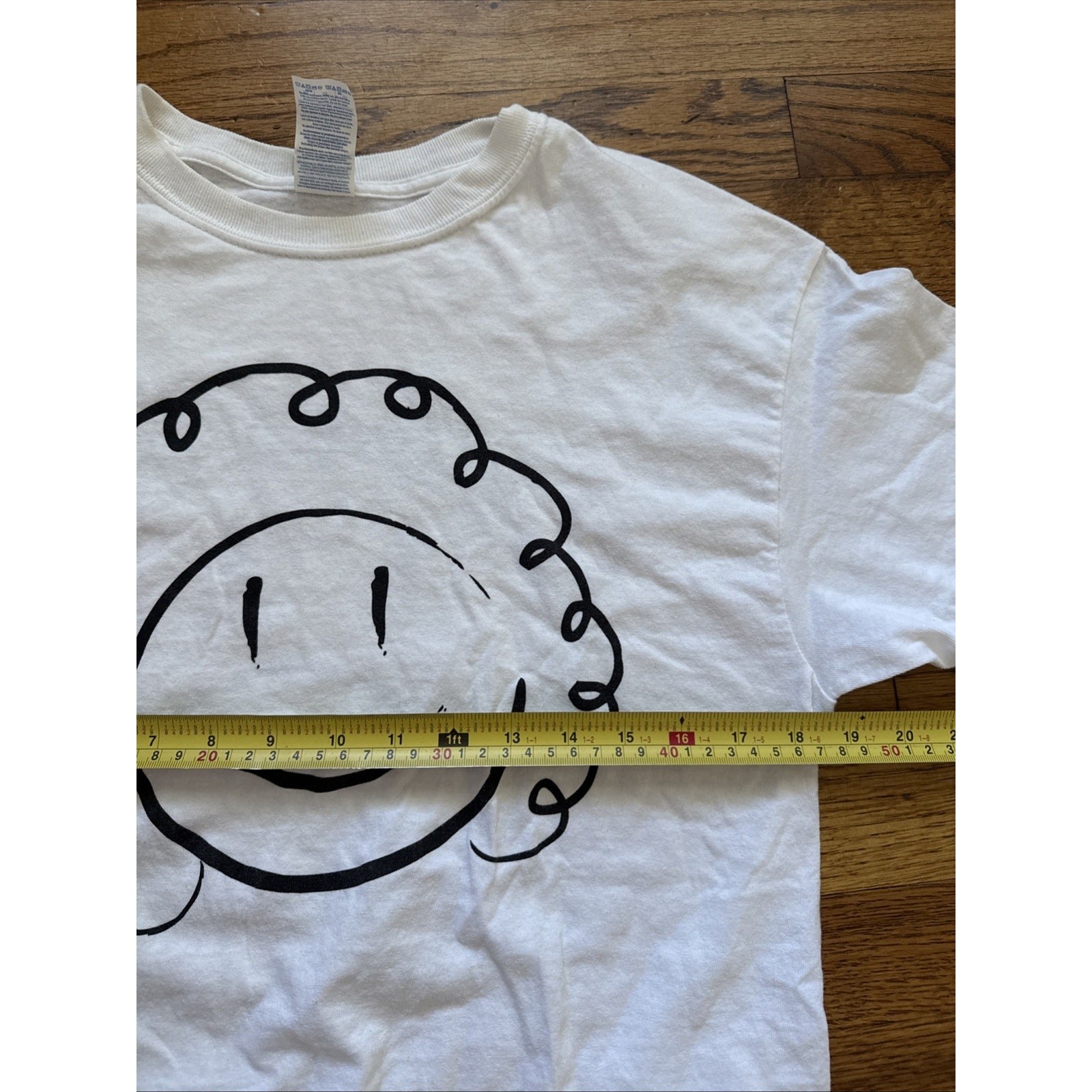 DillionBerry Status Rogue Smiley Face Graphic T-Shirt White Size M C22