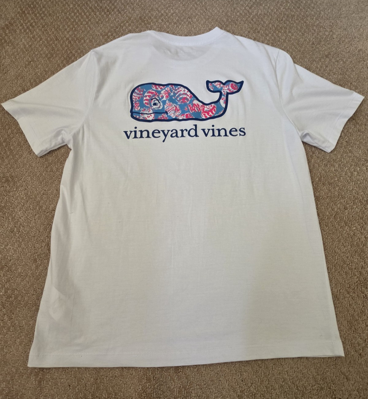 Vineyard Vines Men’s Seashells Whale T-Shirt Size Large