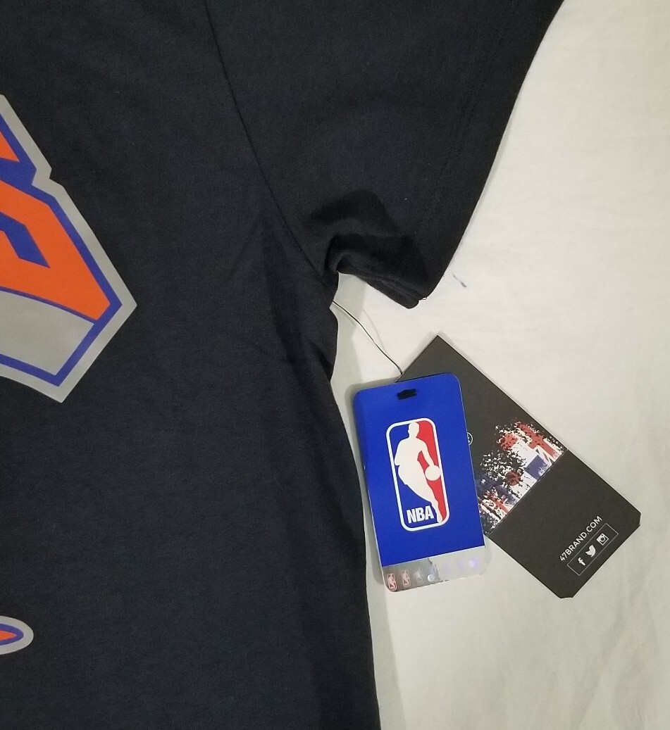 ’47 Brand NEW YORK KNICKS Global Artist Project Kevin Lyons Men’s T-Shirt Size S