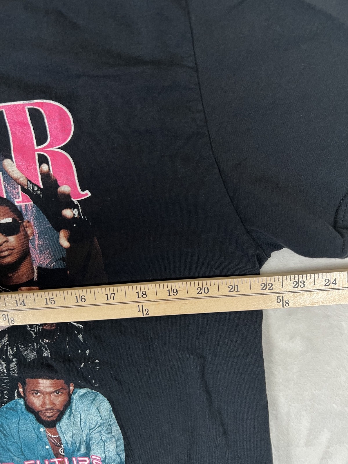 Usher ‘Past Present Future’ Tour T-Shirt Size XL Double Sided Concert Merch