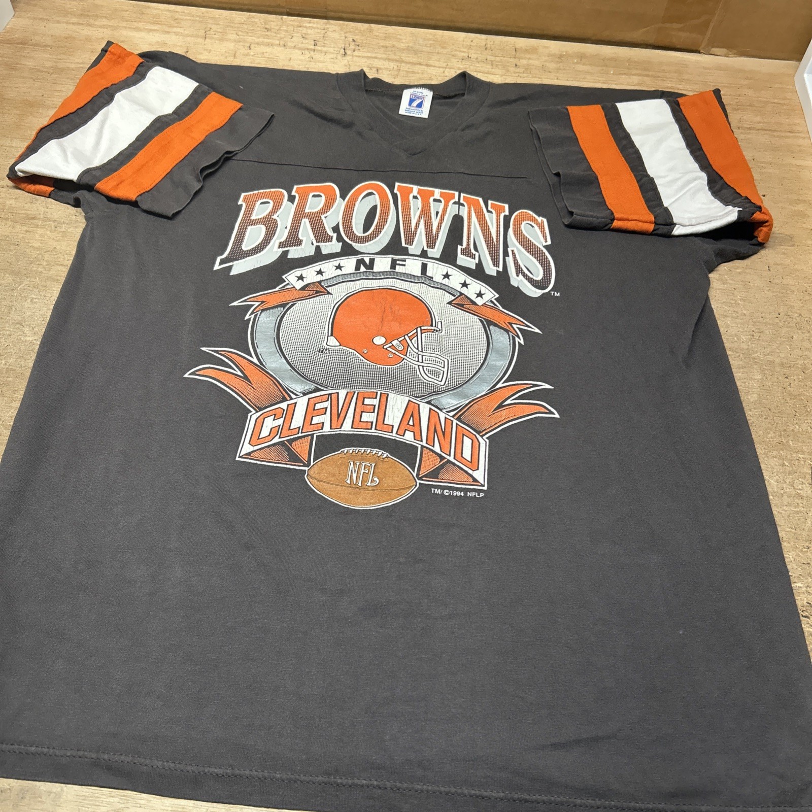 Vintage 1994 Logo 7 Cleveland Browns Mens Graphic Jersey Style T-Shirt Size XL