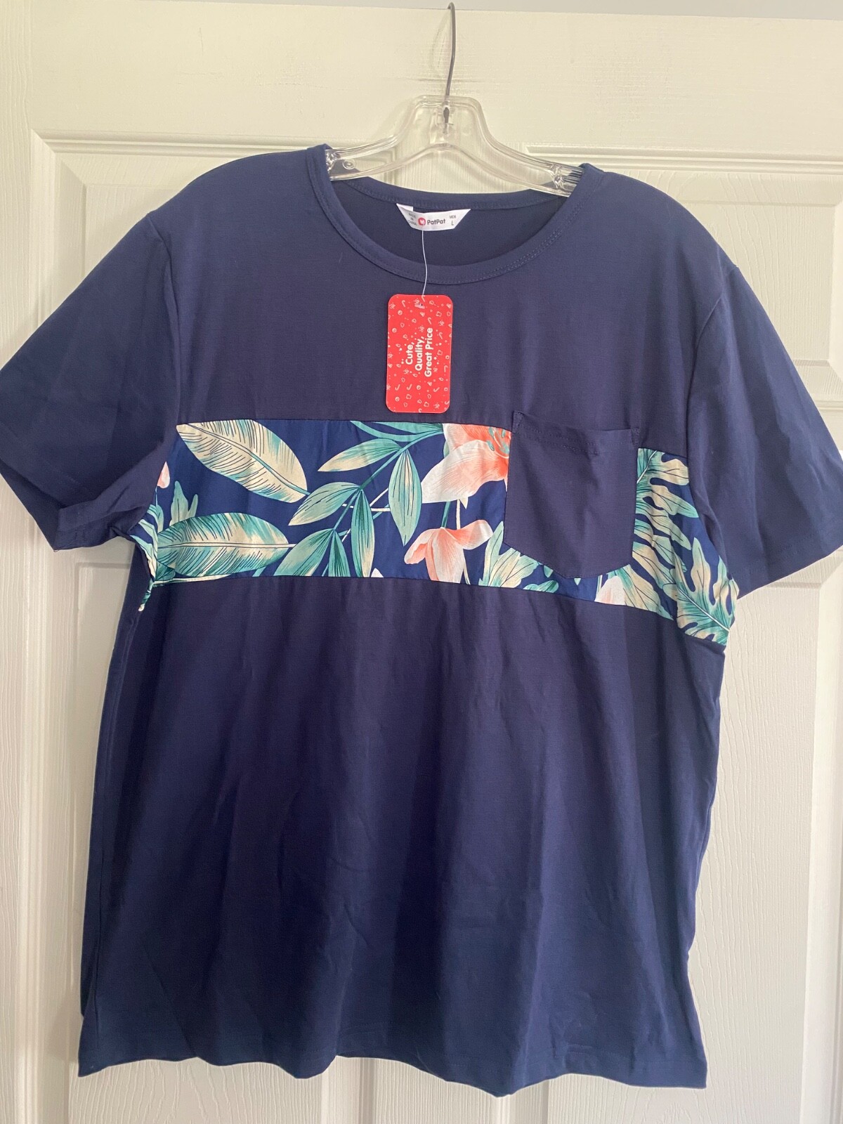 PatPat Navy Blue w/Tropical Floral Chest SS T- Shirt Men’s Large NWTs