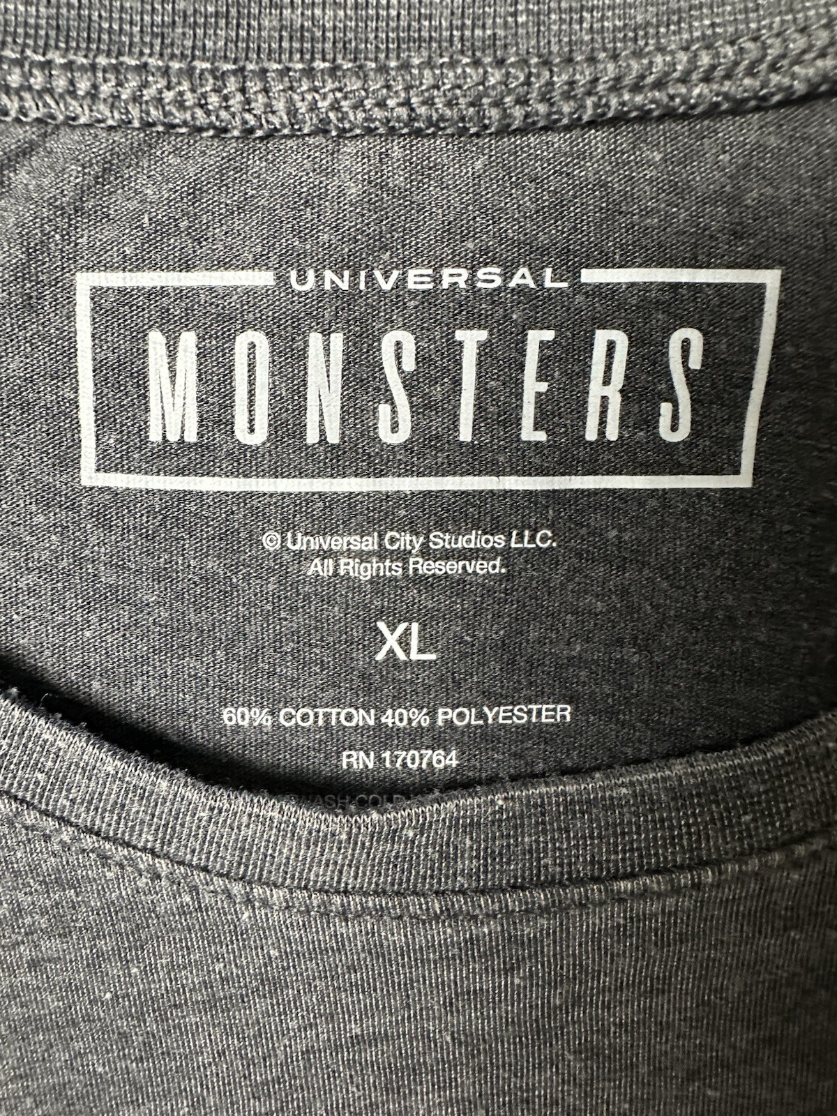 Universal Monsters Dracula Horror Movie Graphic T Shirt XL Bela Lugosi Gothic