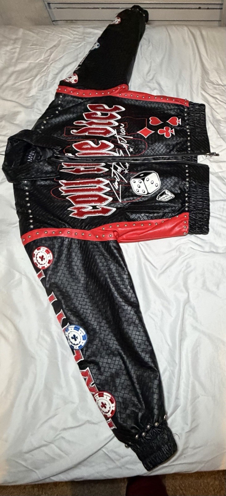 Bought from BoohooMAN. Only worn twice because it is too small ,Excellent.