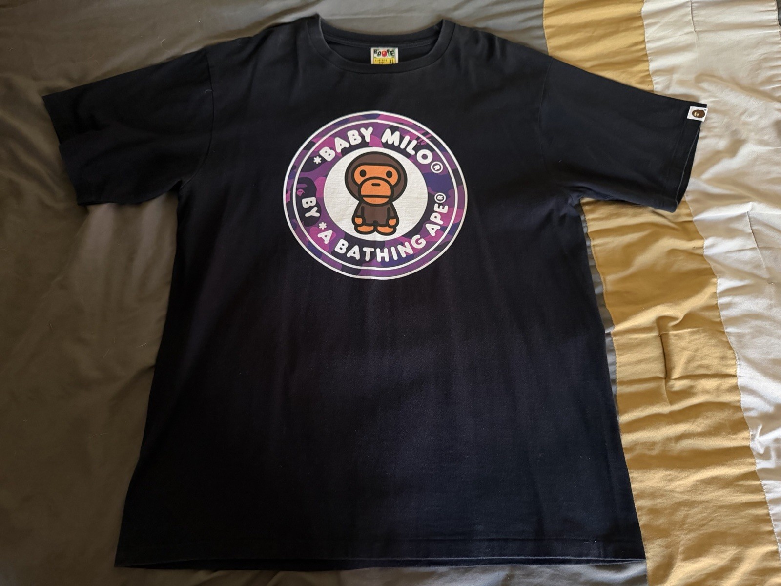 BAPE A Bathing Ape Baby Milo Graphic T-Shirt – XL