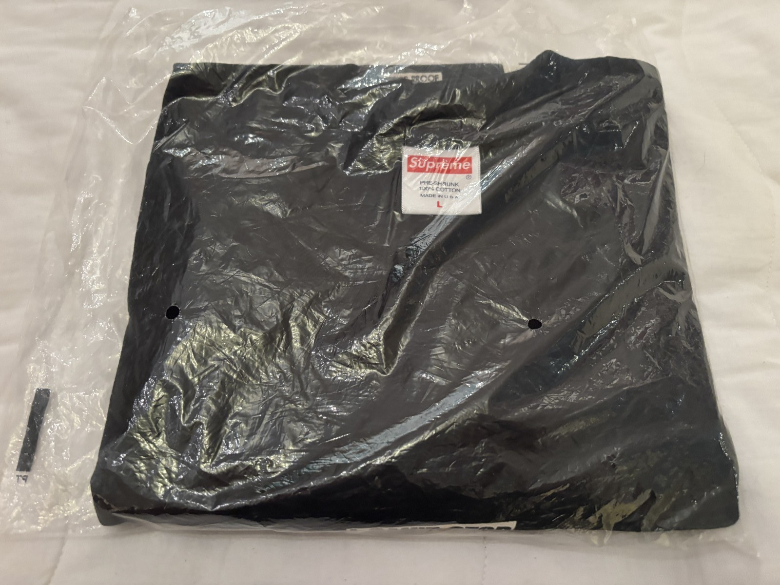 Authentic SUPREME Cutouts Large Black Tee Shirt BRAND NEW FW18T33