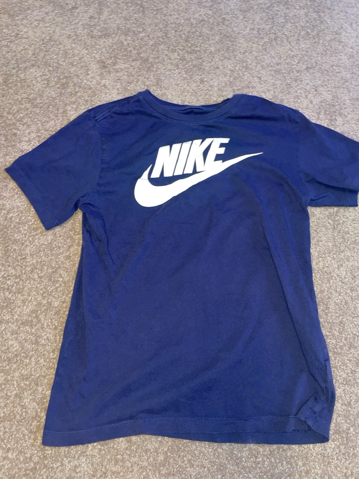 Nike Men’s Sportswear T-Shirt Active Short Sleeve Graphic Tee