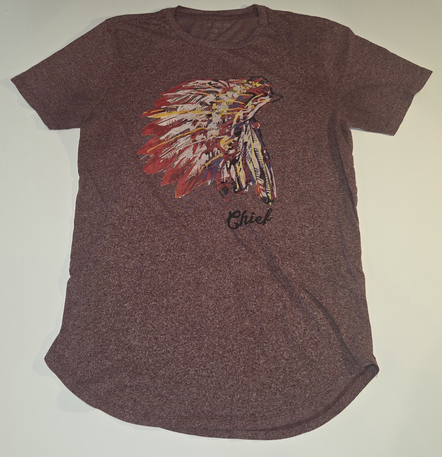 Men’s Small Carbon Longer Length Grafic Chief Head T Shirt