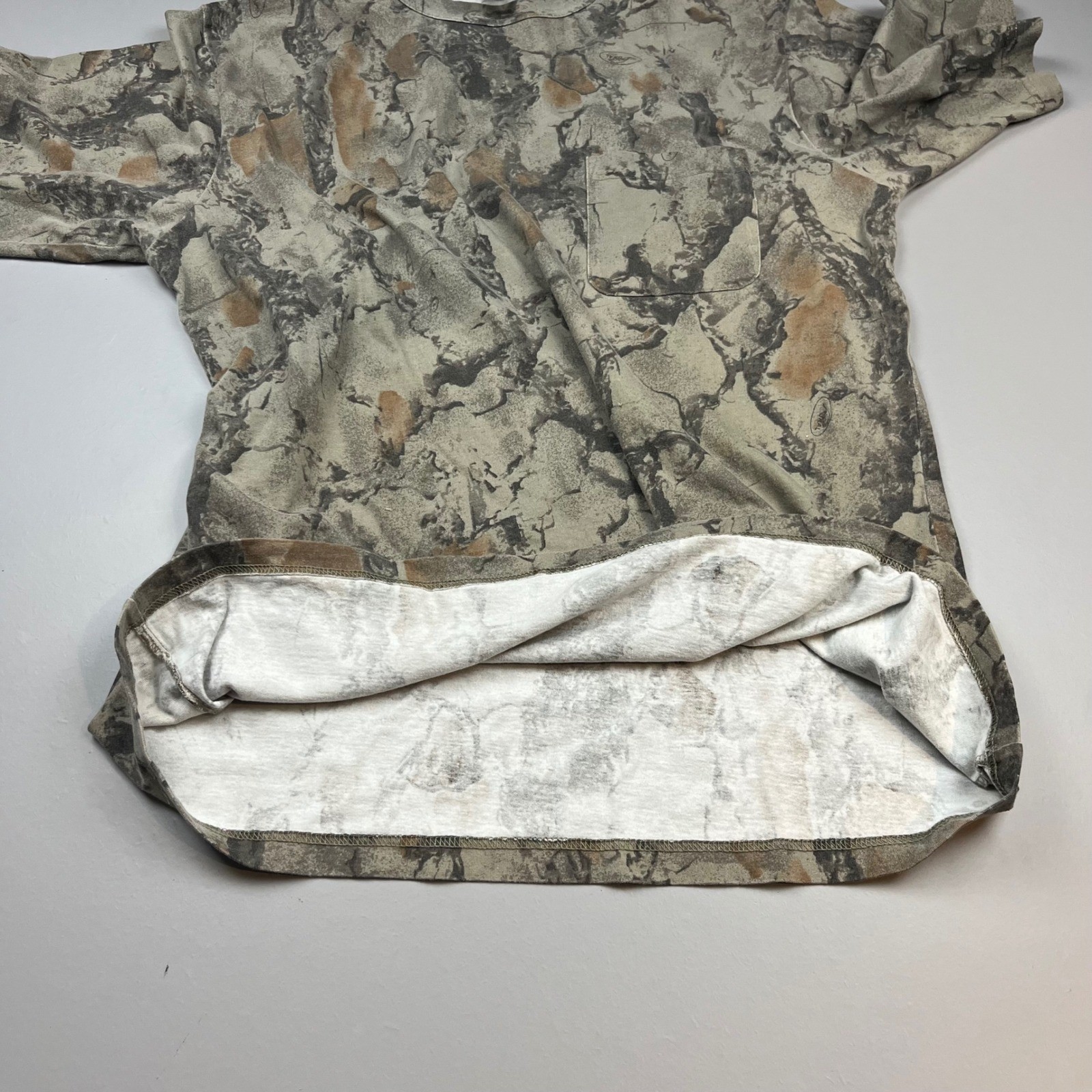 VTG Natural Gear Pocket T-Shirt Mens XL Brown Tan Camo Bark Hunting Short Sleeve