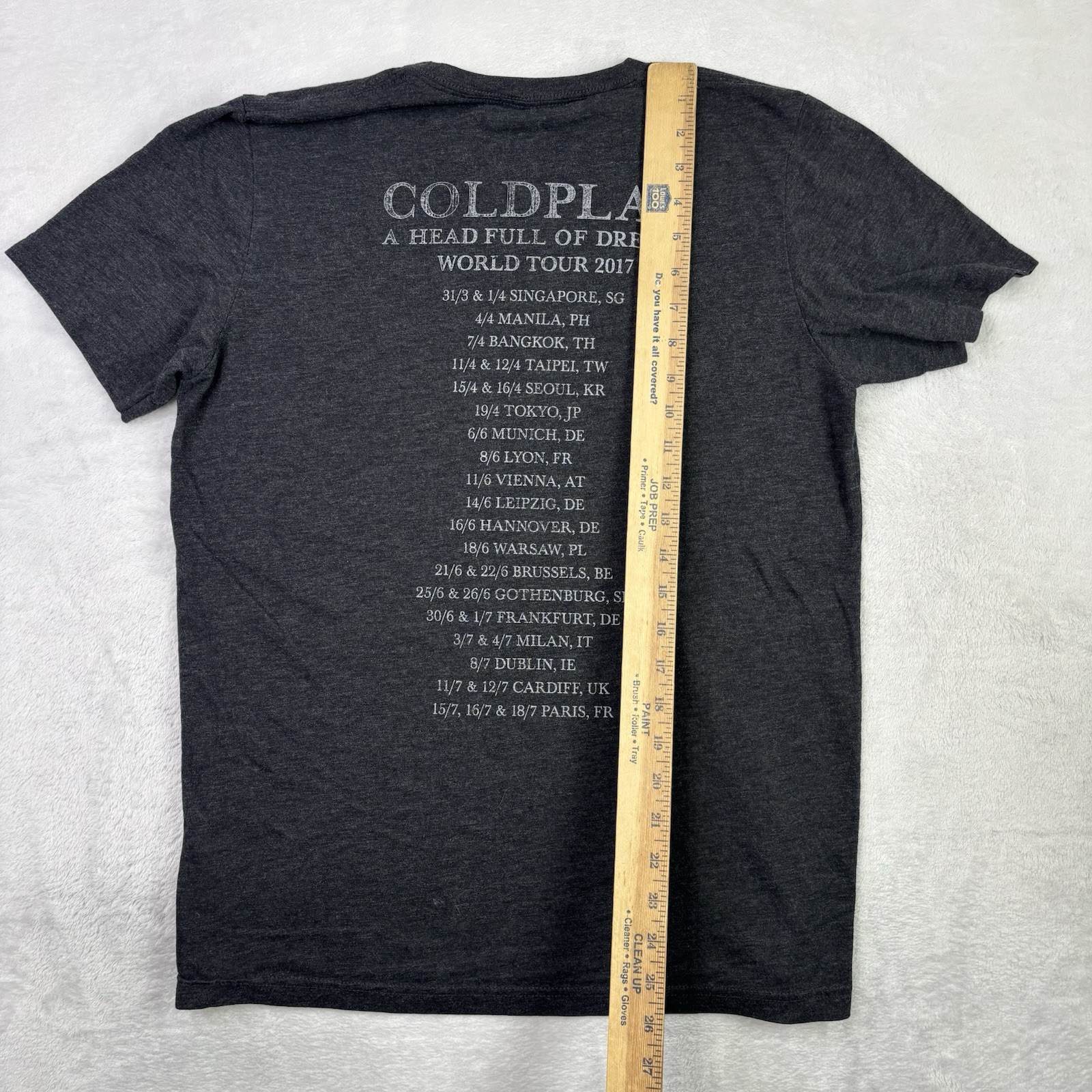 Coldplay Parachutes Head Full of Dreams Tour 2017 Grey Shirt Men’s Medium