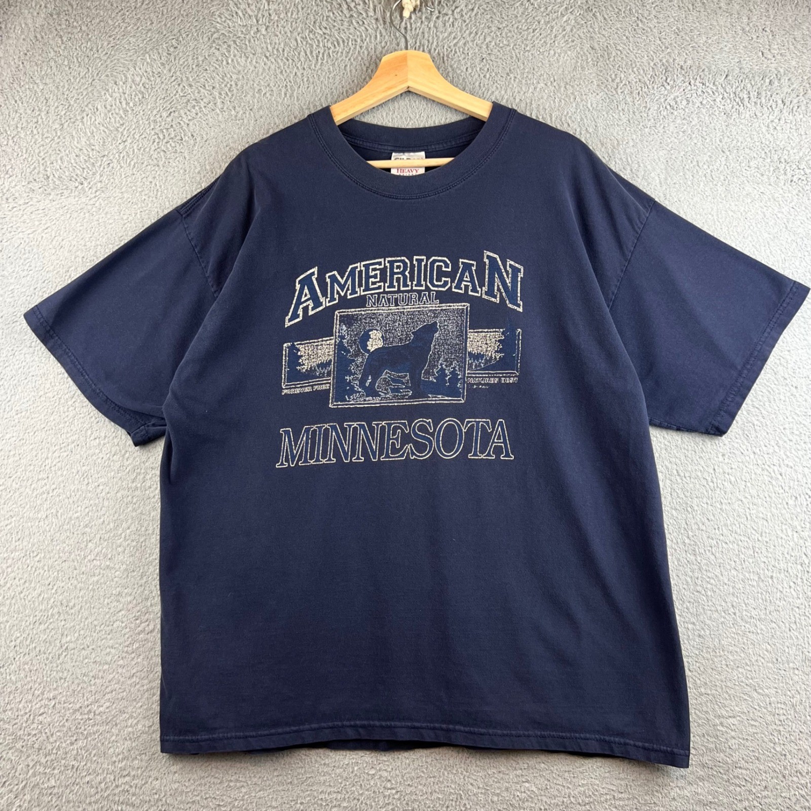 Vintage American Natural Minnesota Wolf Graphic T-Shirt Mens XL Blue Cotton