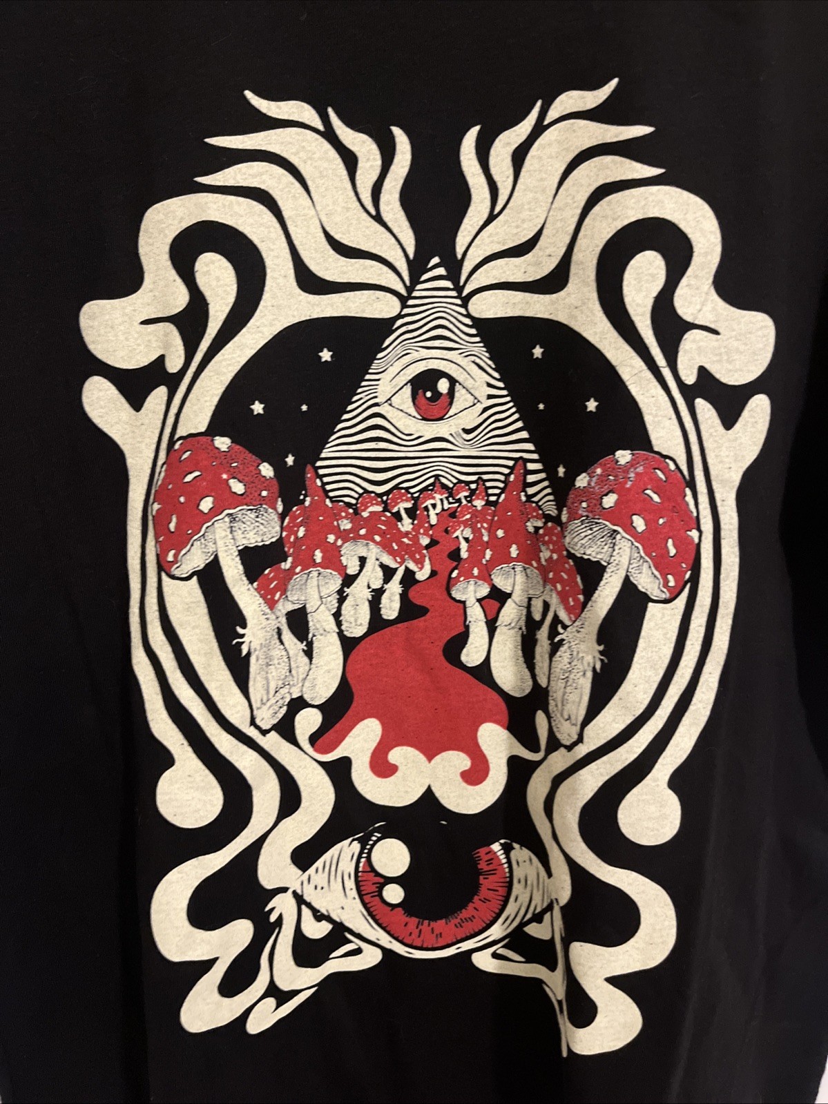 NWT Brooklyn Vertical Men’s Medium Black Mushroom Psychedelic Tee NWT