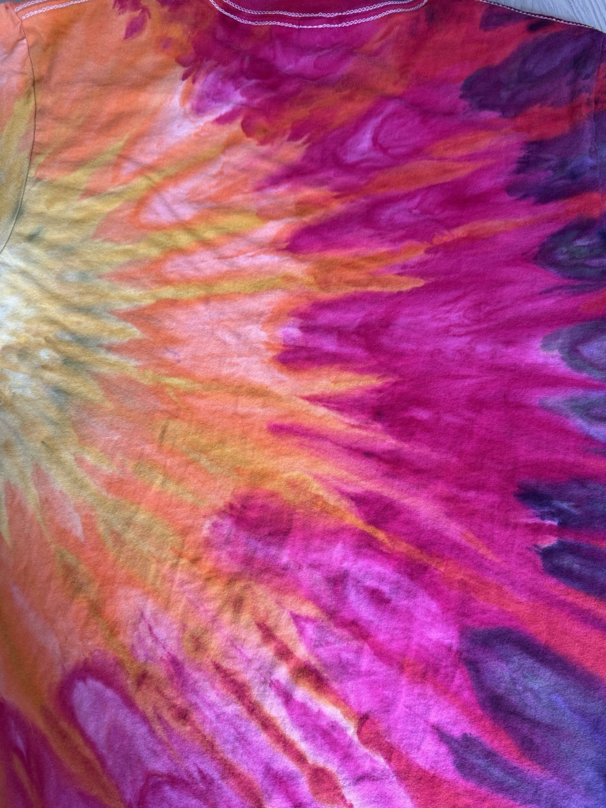 Ice Dyed T Shirt Sunburst Pattern Starburst Candy Color Inspired Size L Runs Sm