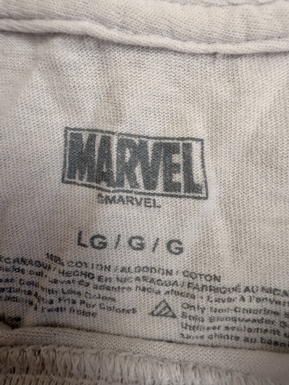 Marvel Spider-Man Graphic Print White Cotton Short Sleeve T-Shirt Size L