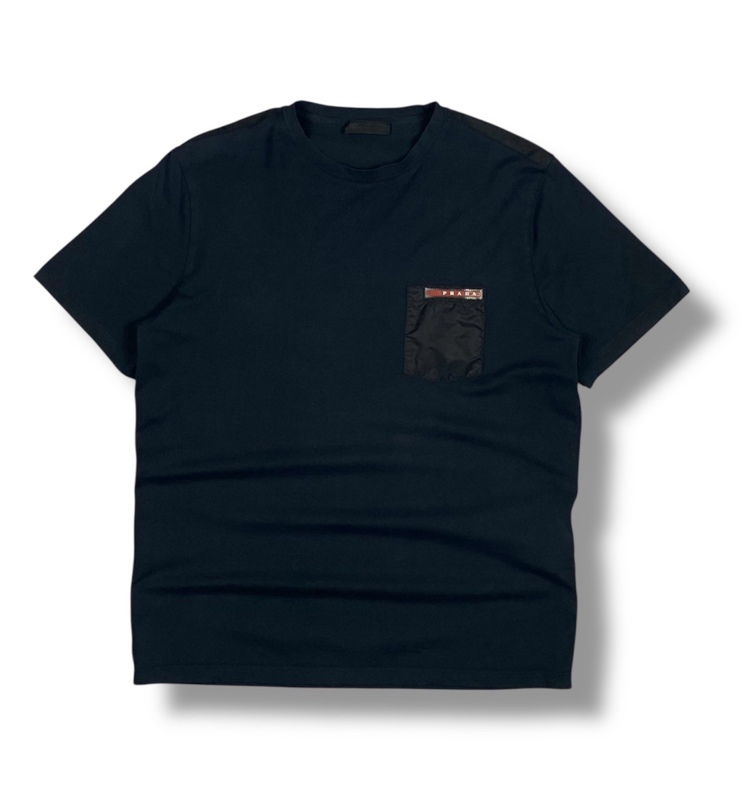 Prada Dark Navy Pocket T-Shirt Nylon Pocket Shoulder Panels Mens Size L Red Tab
