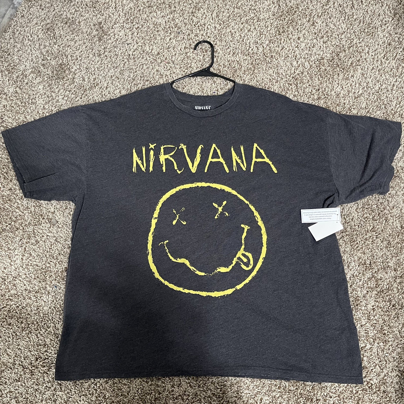 Nirvana Men’s Smiley 1993 Tour Graphic Distress Relax Boxy Tee Size 2XL
