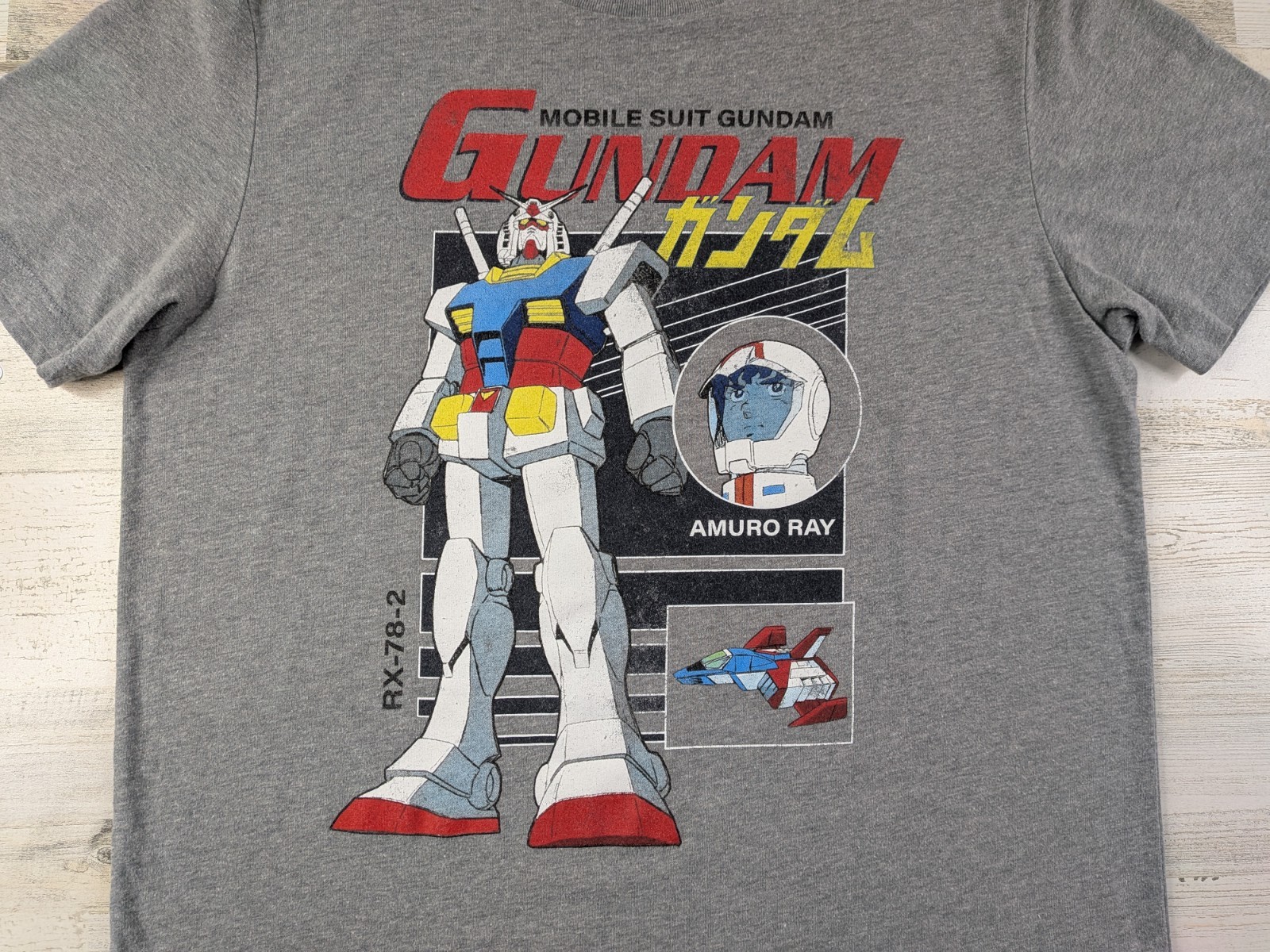 Mobile Suit Gundam Shirt Mens Medium Gray Graphic Distressed