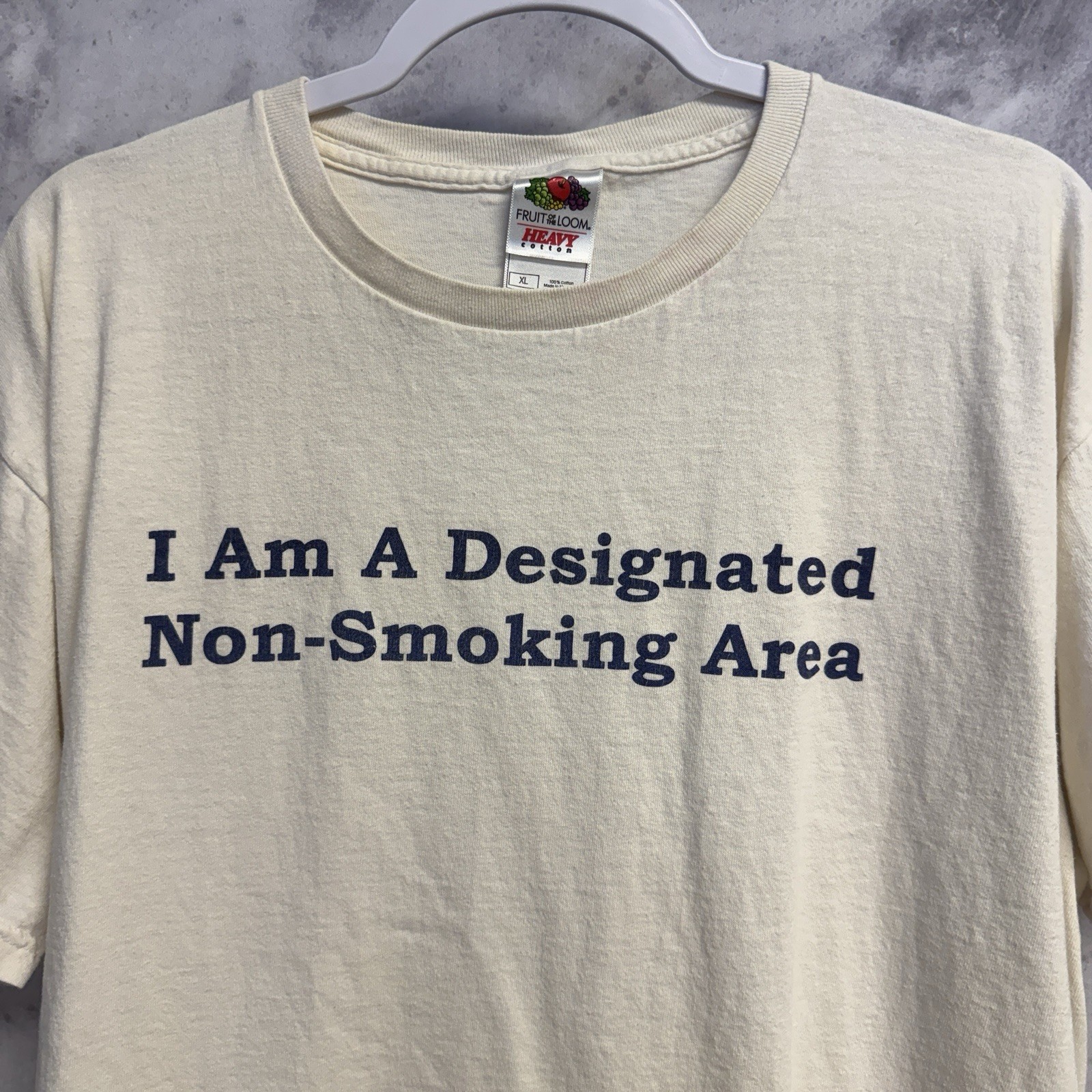 Vintage Funny “I am a designated Non Smoking Area’ T Shirt Mens XL Y2K