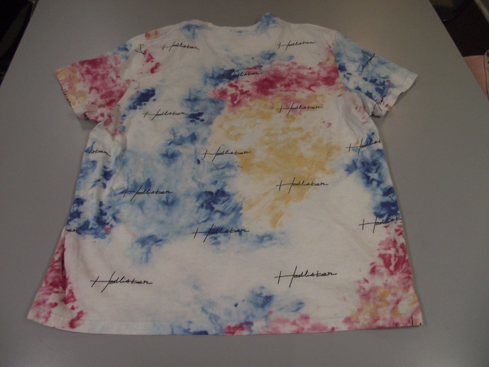 Hollister Must-Have Collection Men’s Tie Dye Logo T-Shirt~ Size XXL
