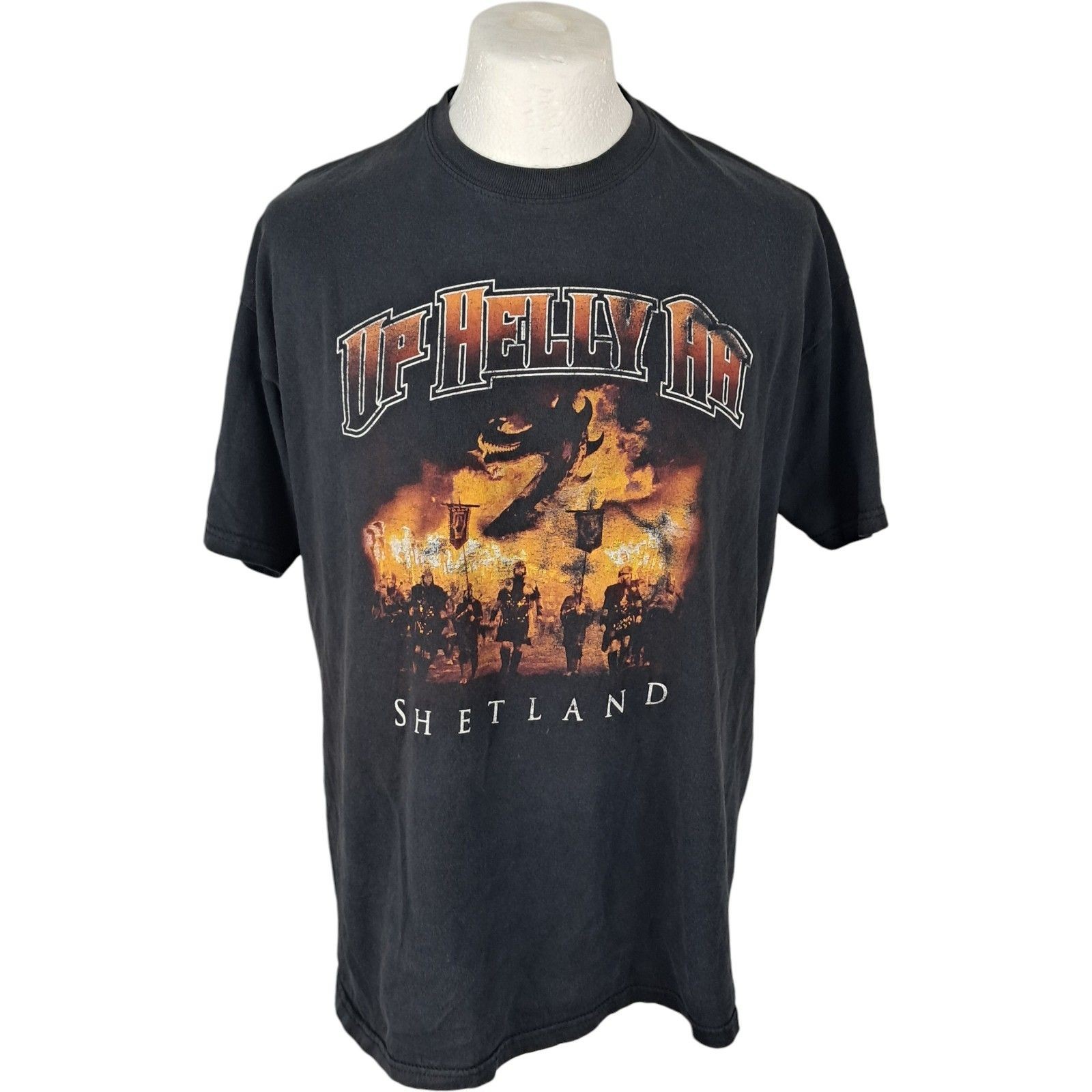 UP HELLY AA T Shirt XL Men’s Black Vintage Shetland Fire Festival Viking Graphic