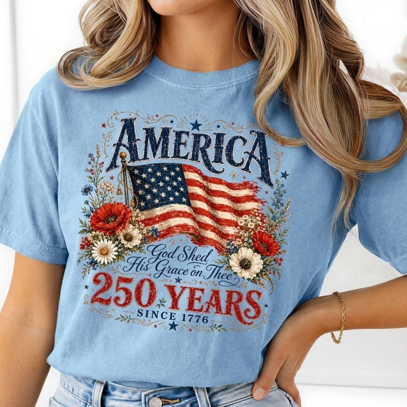America 250 Years Since 1776 Vintage USA Flag Floral Patriotic T-Shirt