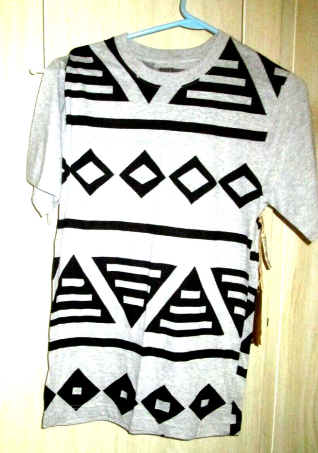 . METRO ZONE MENS T-SHIRT SIZE S. GRAY / BLACK NWT