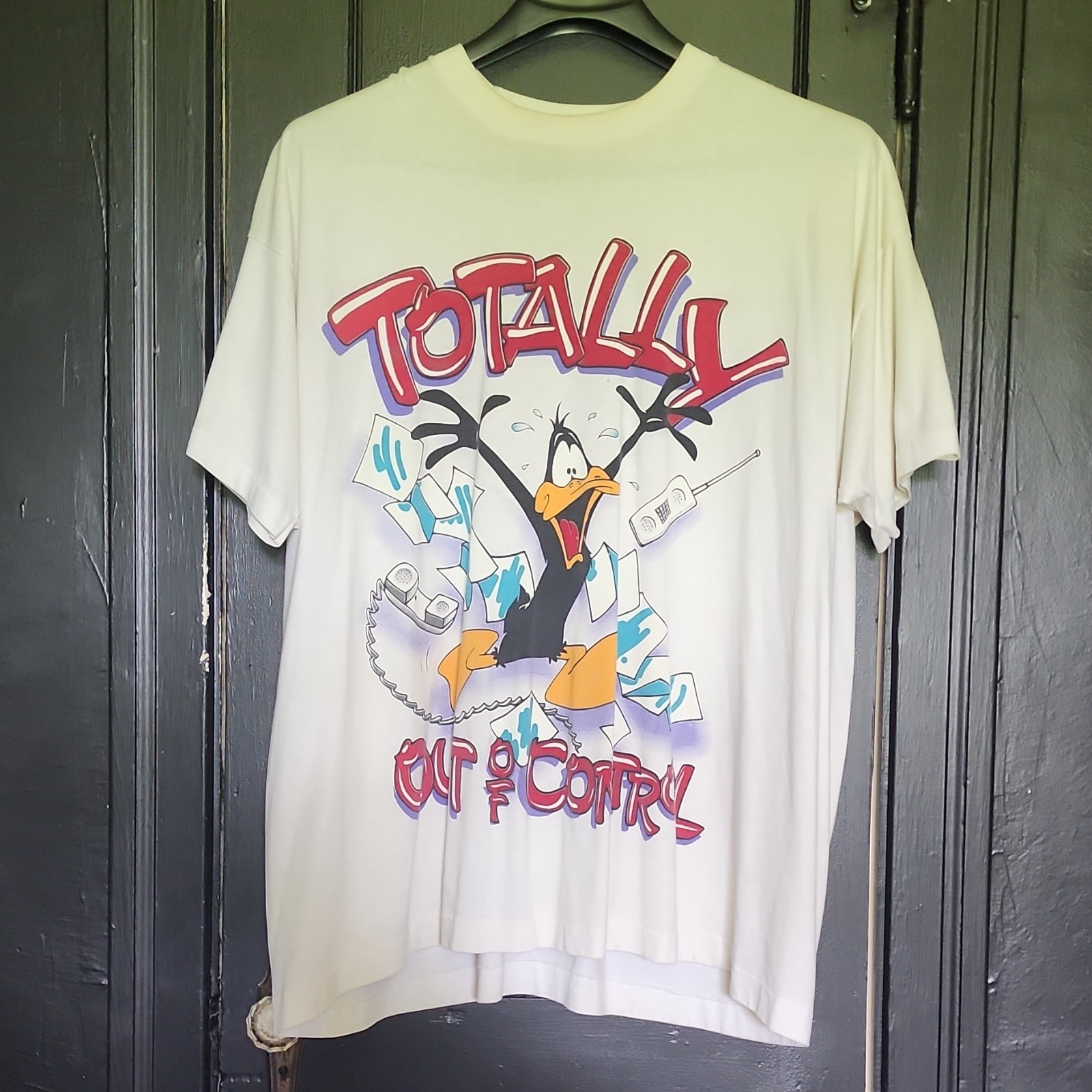 Vintage 1998 Looney Tunes Daffy Duck “Totally Out of Control” Men’s Tee 2XL-3XL