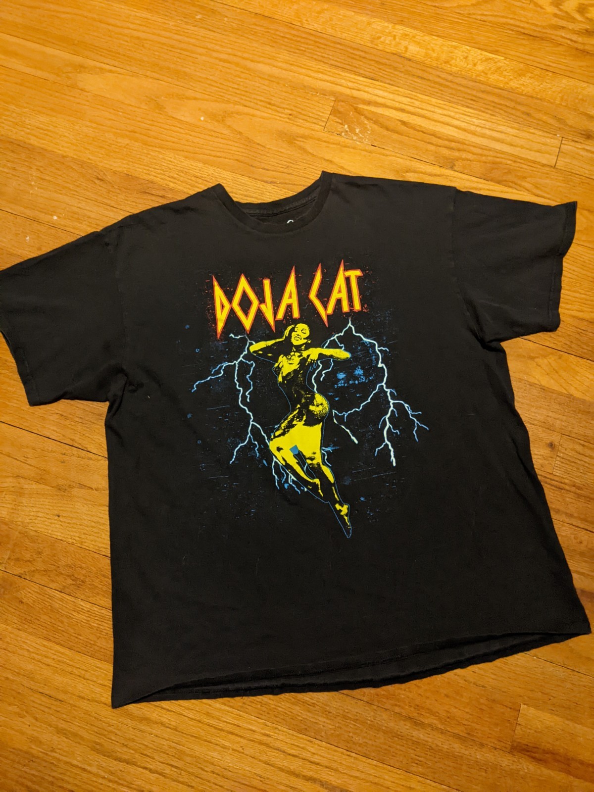 Official Doja Cat Men’s Music Black Graphic T-shirt sz M