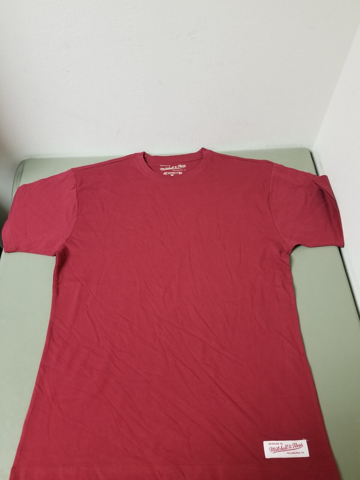 New Mitchell & Ness Mens Branded 100% Cotton T-Shirt. 3 Colors To Choose.