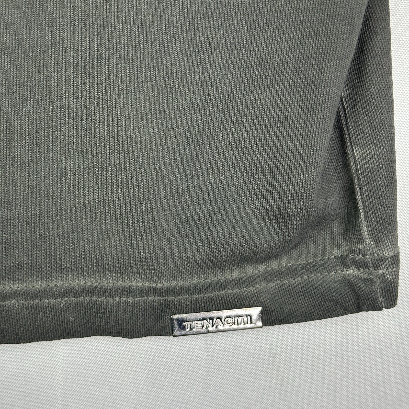 Tenaciti Crewneck T-Shirt Mens Medium Black Long Sleeve Cobra Skull Streetwear