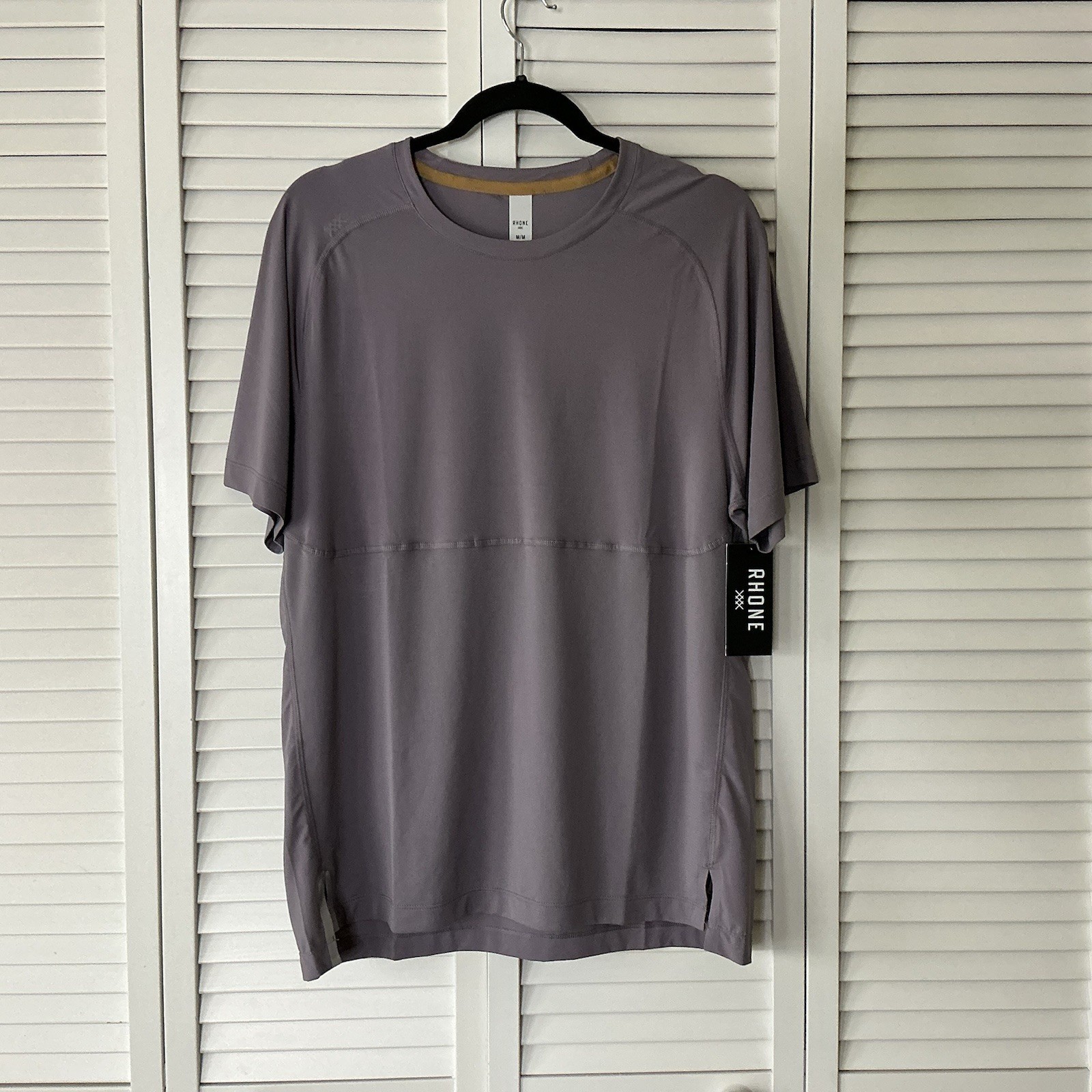 Rhône NWT Extra Mile Athletic Performance Tee M Sz M Gray Stone Gorpcore UPF 50+