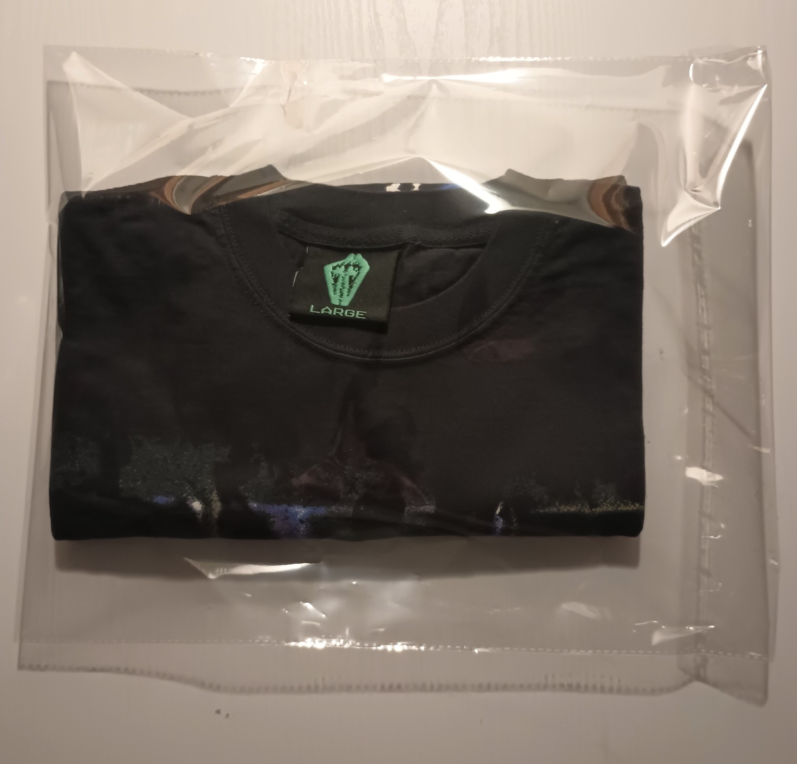 Graveyard Goods Large Tee Donnie Darko The Tangent Universe Frank Unworn Sealed