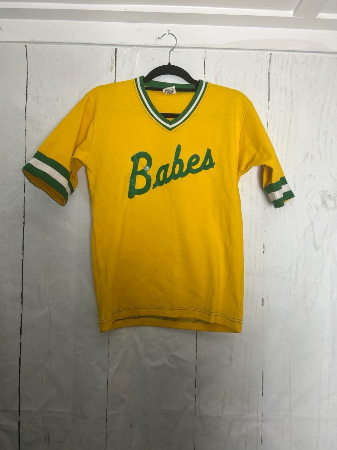 Vintage Downerwear Babes Graphic Number 8 V-Neck Jersey T-Shirt