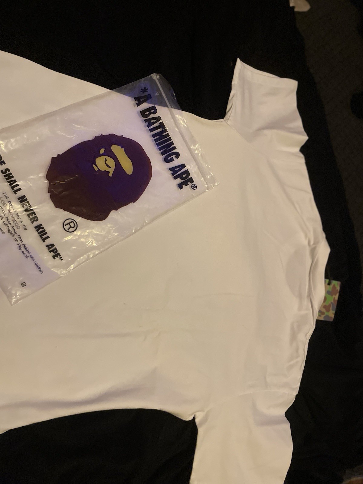 A Bathing Ape BAPE Baby Milo Camo Ape Head Graphic Tee White Mens M