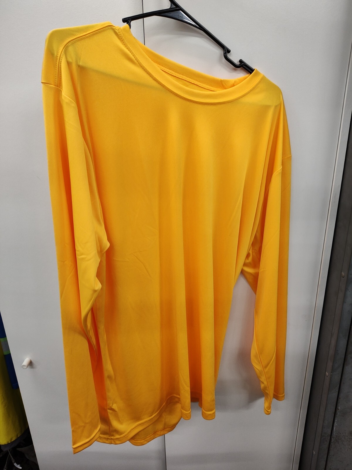 Men’s Epic Sports Epic Cool Long Sleeve 100% Polyester Athletic Gold T-Shirt XL