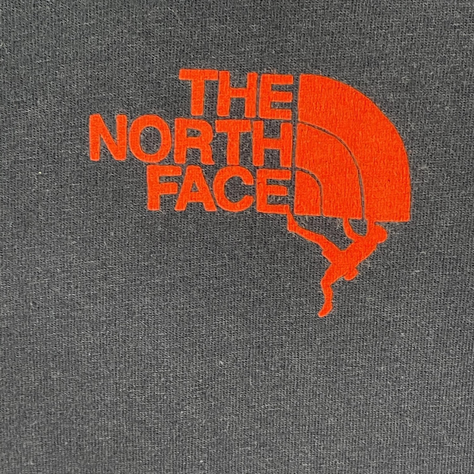 The North Face Shirt Mens Medium Navy Blue Red Climber Logo Tee Hanging Man